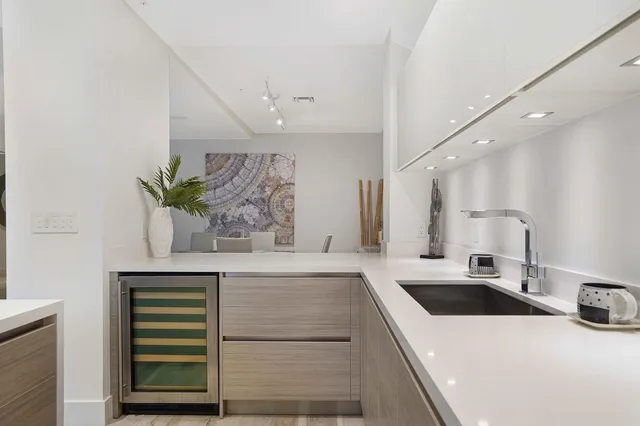 $2,195,000 | 155 East Boca Raton Road, Unit TH3, Boca Raton, FL 33432