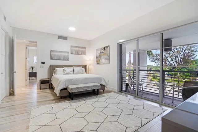 $2,195,000 | 155 East Boca Raton Road, Unit TH3, Boca Raton, FL 33432