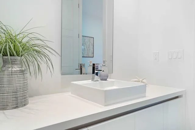 $2,195,000 | 155 East Boca Raton Road, Unit TH3, Boca Raton, FL 33432