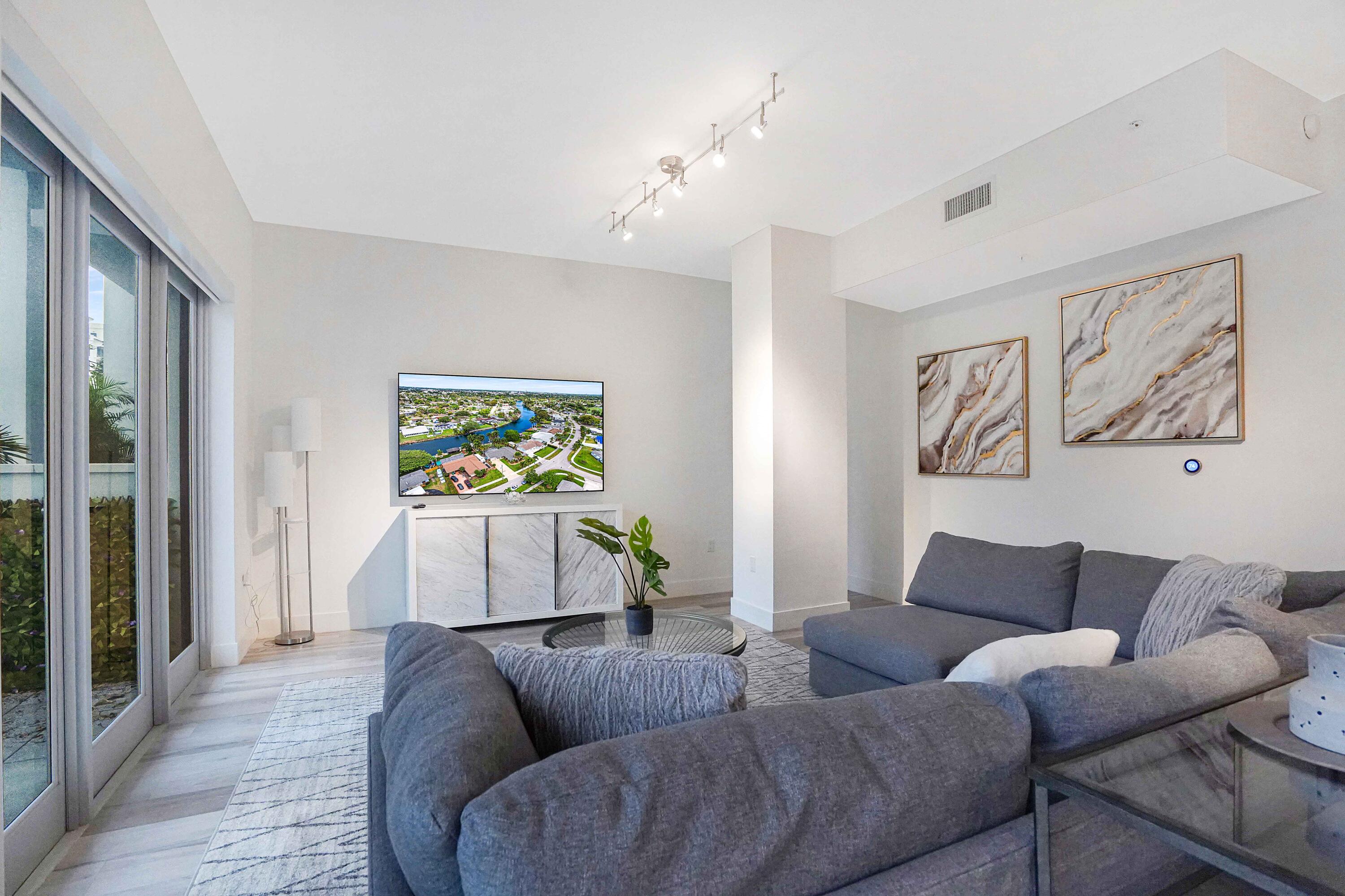 155 East Boca Raton Road, Unit TH3 Boca Raton, FL 33432 - Photo 64 of 112 155 E Boca Raton Road Th3, Boca Raton