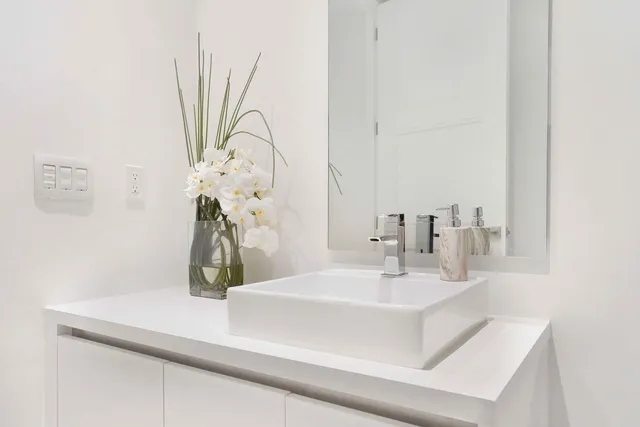 $2,195,000 | 155 East Boca Raton Road, Unit TH3, Boca Raton, FL 33432