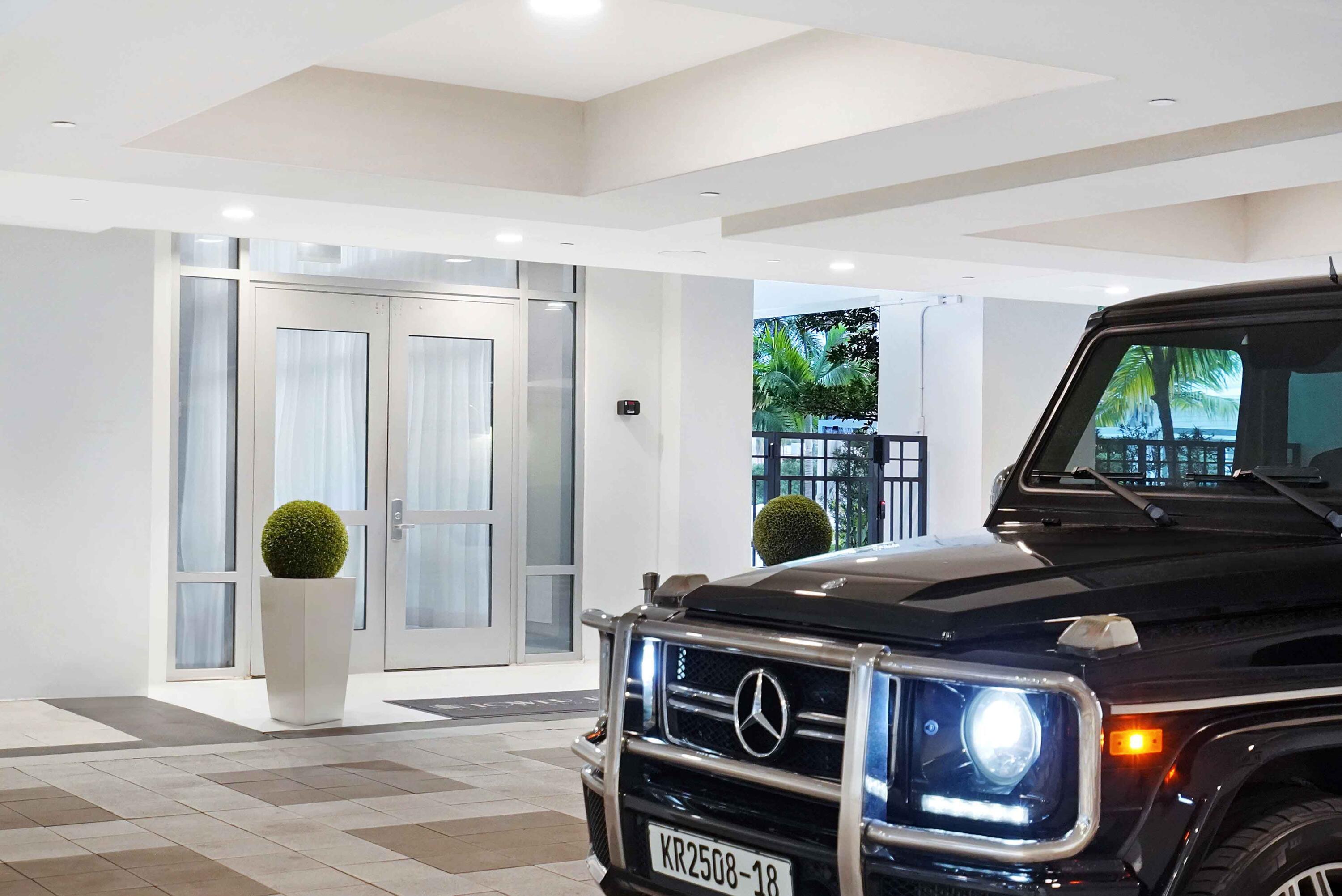 155 East Boca Raton Road, Unit TH3 Boca Raton, FL 33432 - Photo 71 of 112 THE ENTRANCE