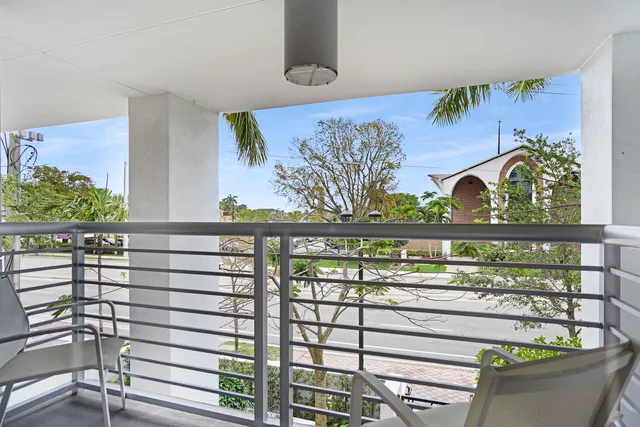 $2,195,000 | 155 East Boca Raton Road, Unit TH3, Boca Raton, FL 33432