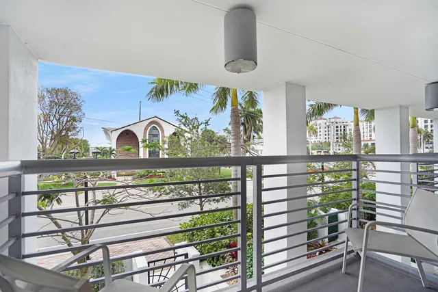 $2,195,000 | 155 East Boca Raton Road, Unit TH3, Boca Raton, FL 33432