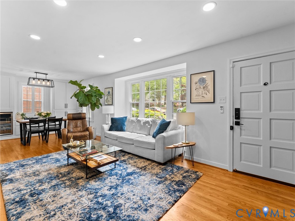 1910 Dresden Road Henrico, VA 23229 - Photo 3 of 30 Large and bright