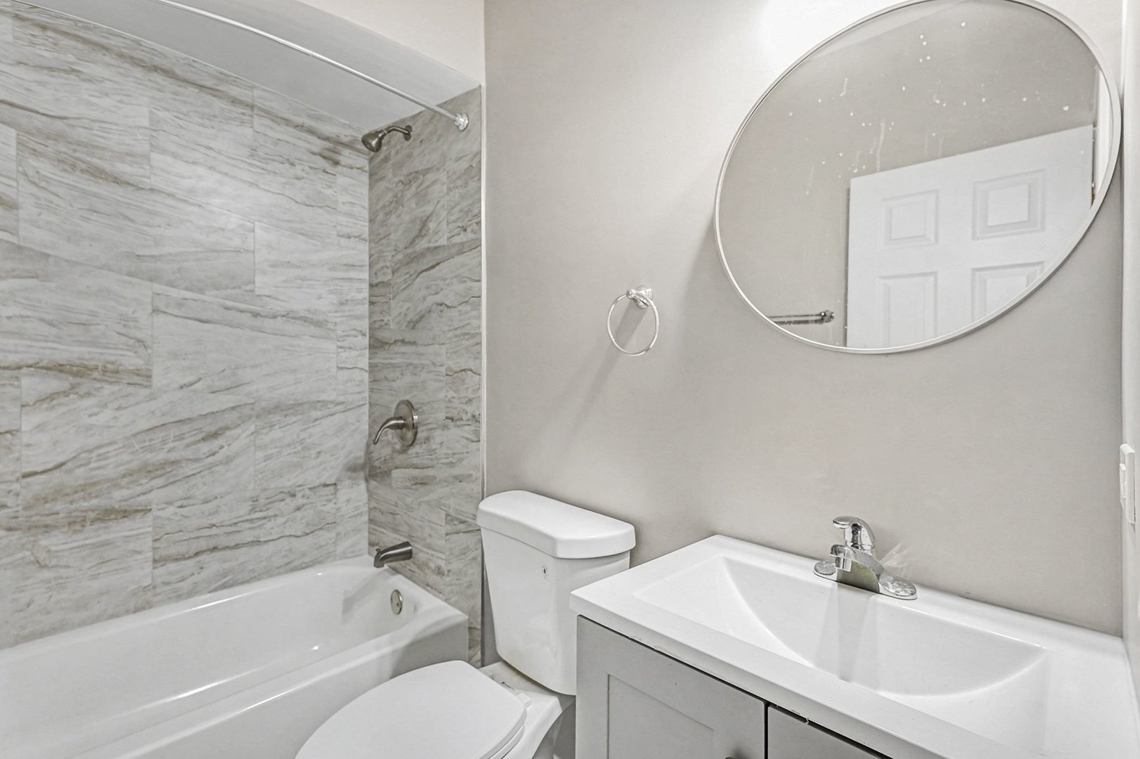 1503 West Taylor Street, Unit 2 Chicago, IL 60607 - Photo 12 of 14