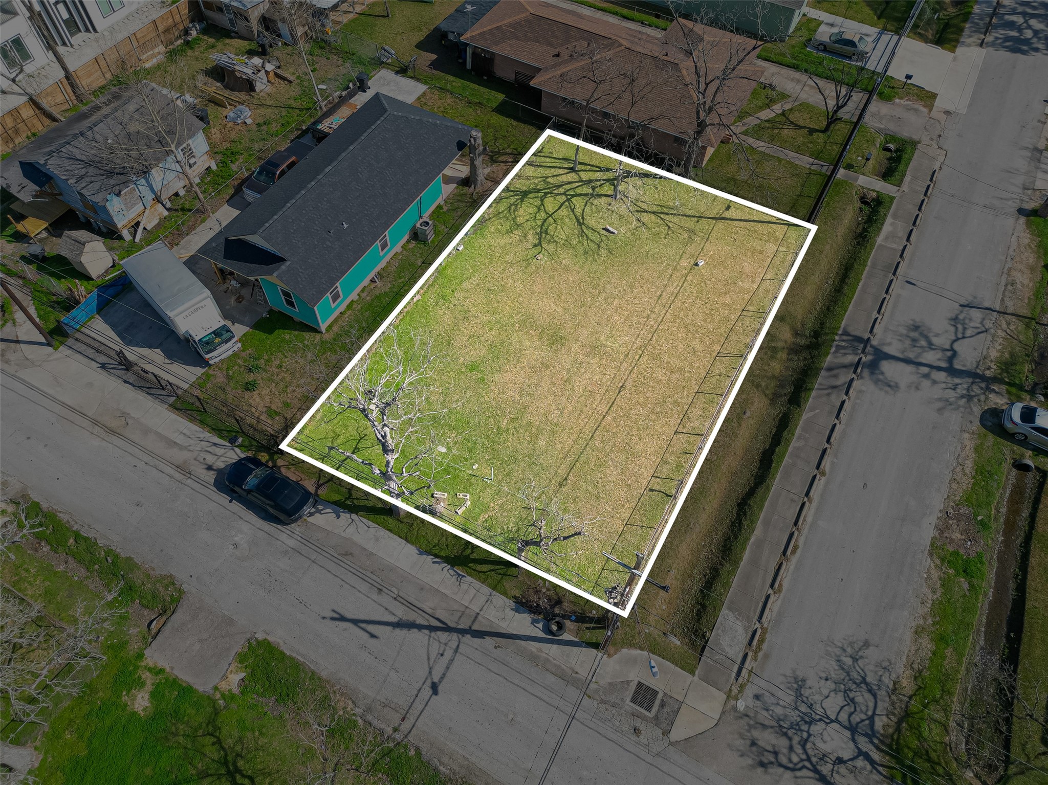 7902 Pointer Street Houston, TX 77016 - Photo 7 of 24