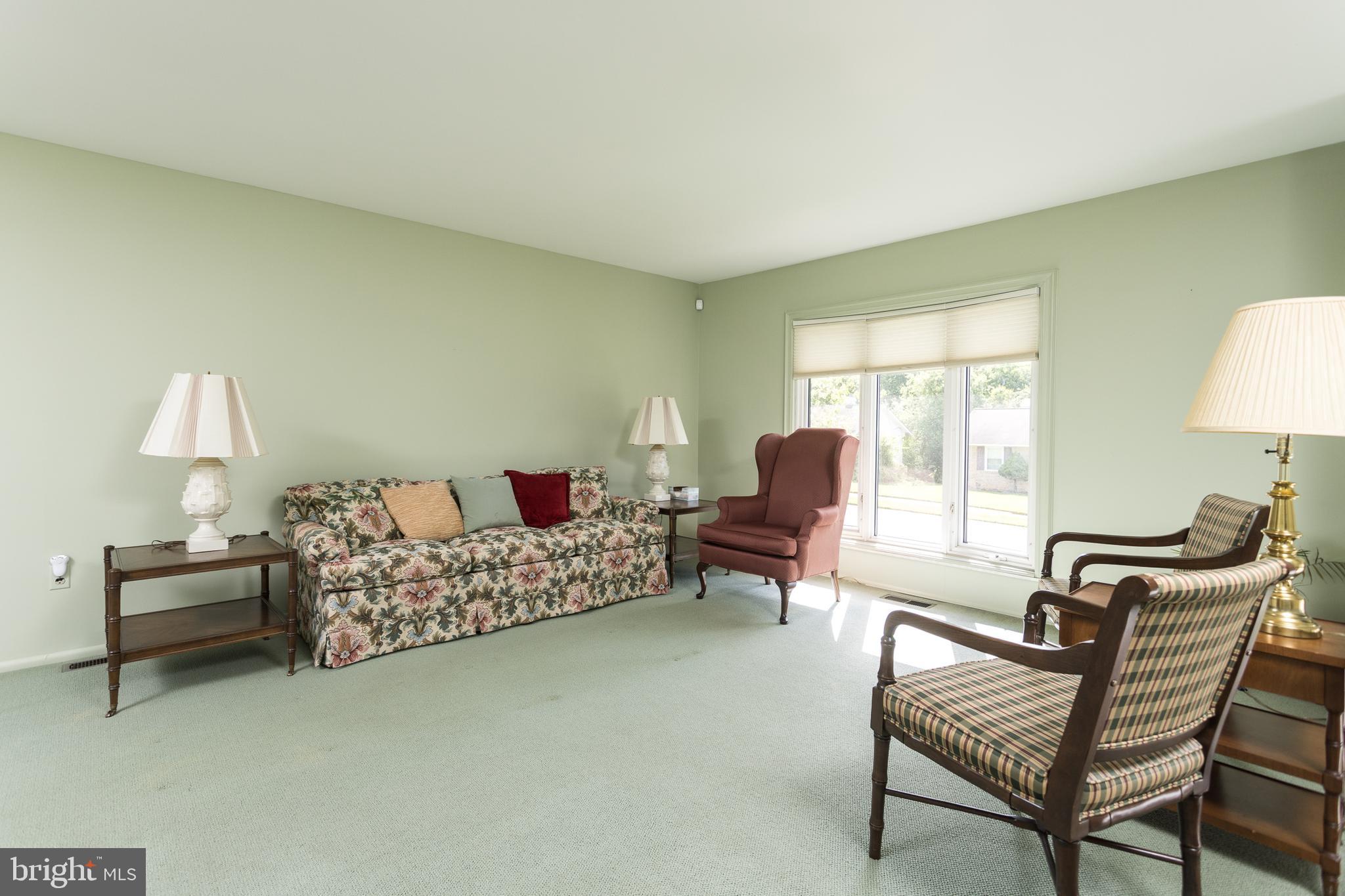 709 Bayberry Road Edgewood, MD 21040 - Photo 4 of 29