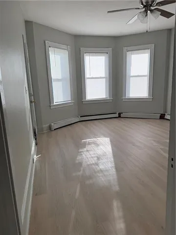 $2,000 | 179 Harold Street, Unit 3, Providence, RI 02908