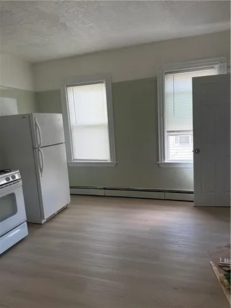 $1,900 | 179 Harold Street, Unit 3, Providence, RI 02908