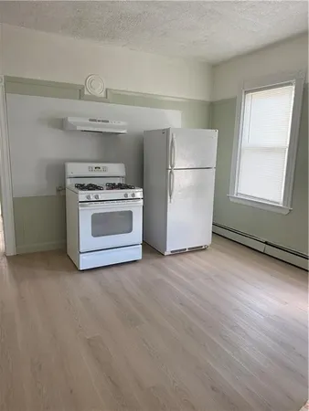 $1,900 | 179 Harold Street, Unit 3, Providence, RI 02908