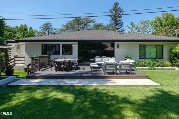 $3,988,000 | 4428 Oakwood Avenue, La Canada Flintridge, CA 91011