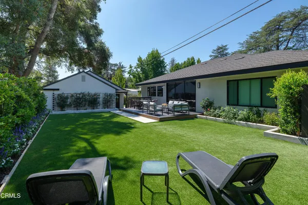 $3,988,000 | 4428 Oakwood Avenue, La Canada Flintridge, CA 91011