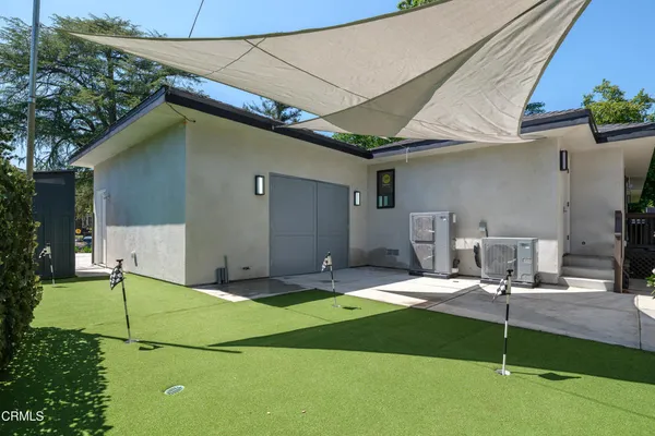 $3,988,000 | 4428 Oakwood Avenue, La Canada Flintridge, CA 91011