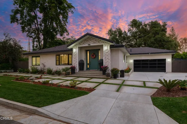 $3,988,000 | 4428 Oakwood Avenue, La Canada Flintridge, CA 91011
