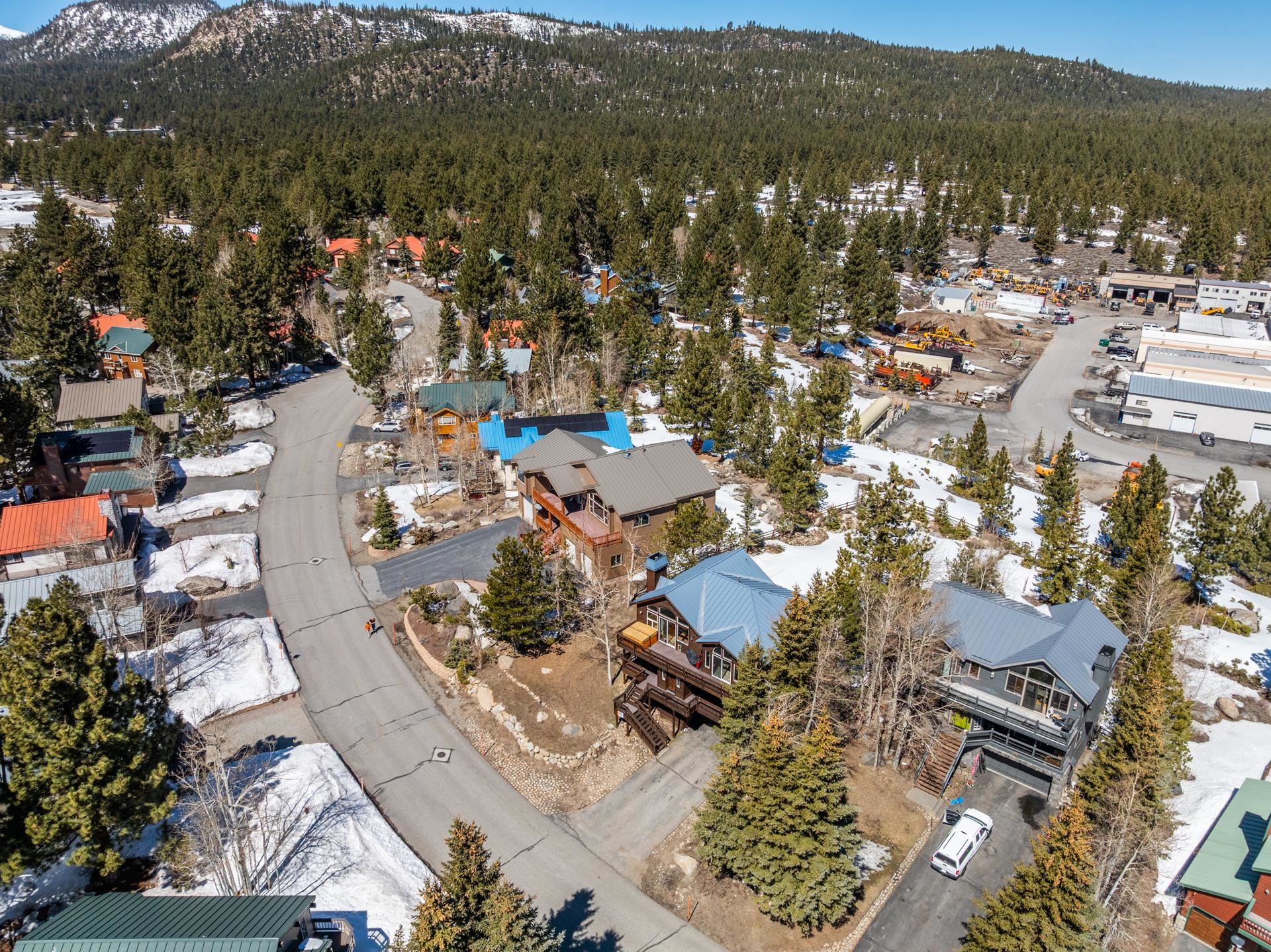 323 Wagon Wheel Road Mammoth Lakes, CA 93546 - Photo 35 of 38 Gallery Image 35