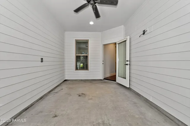 $215,000 | 109 Rue Argenteuil, Lafayette, LA 70506