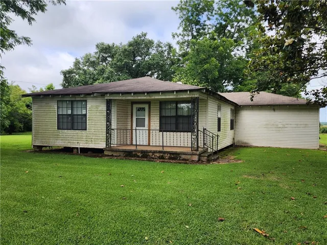 $175,000 | 1196 Highway 484, Natchez, LA 71456