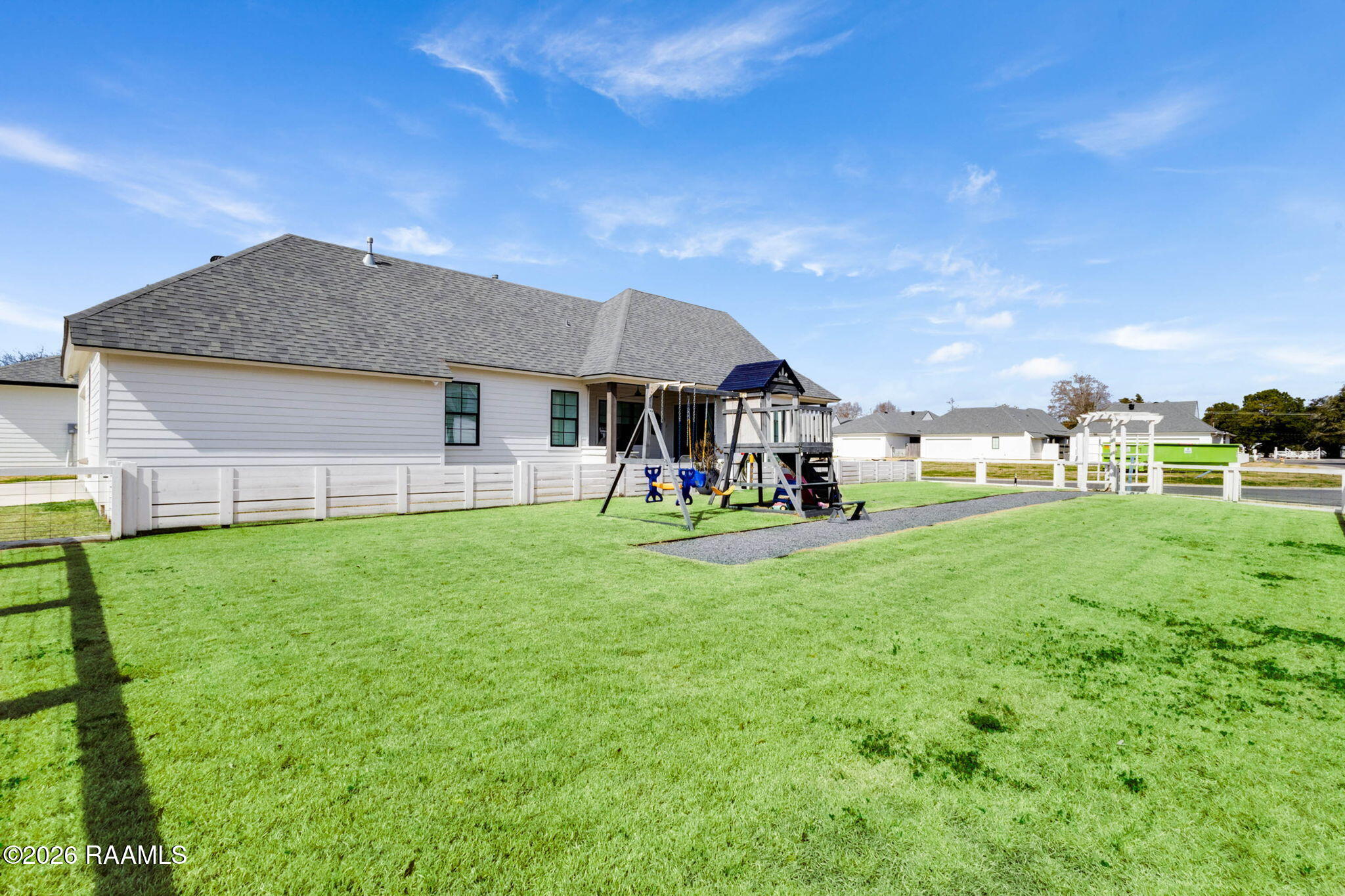 101 Tea Rose Drive Broussard, LA 70518 - Photo 26 of 28 26-web-or-mls-101 Tea Rose Dr-21