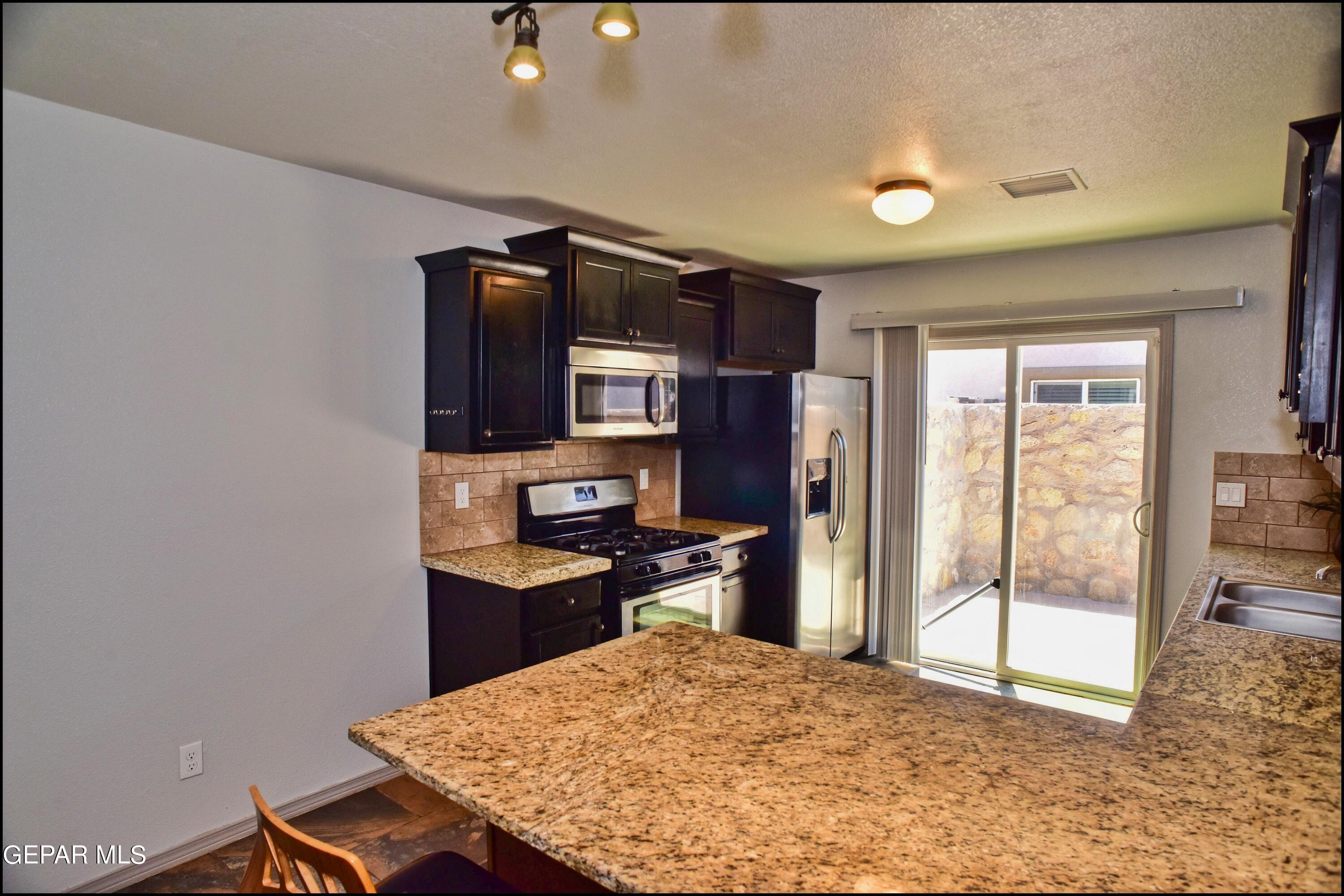 703 Lt Joe Magallanes Road Socorro, TX 79927 - Photo 16 of 49 16