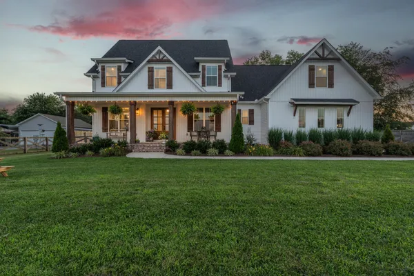 $750,000 | 5228 Cross Plains Road, White House, TN 37188