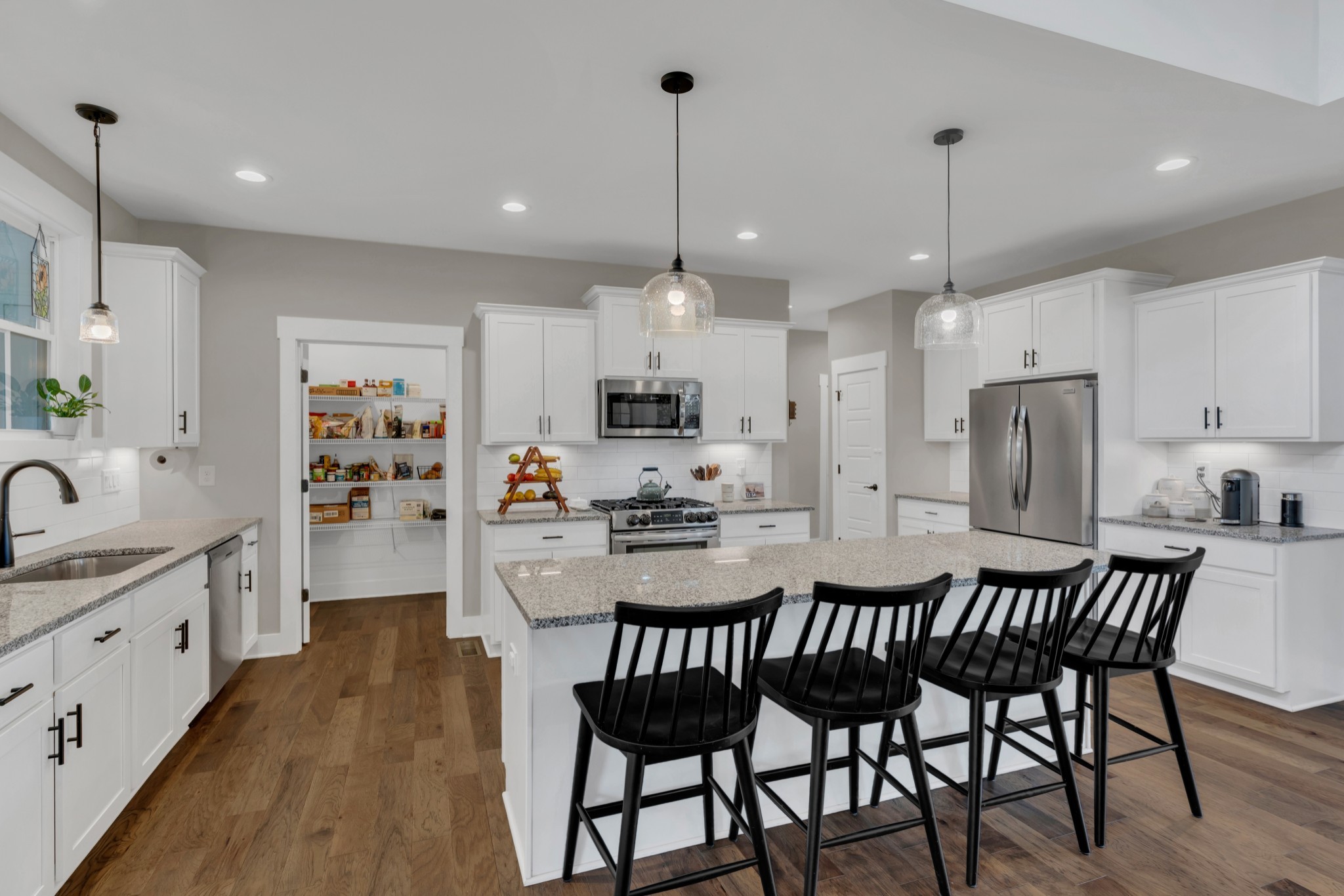 5228 Cross Plains Road White House, TN 37188 - Photo 14 of 57