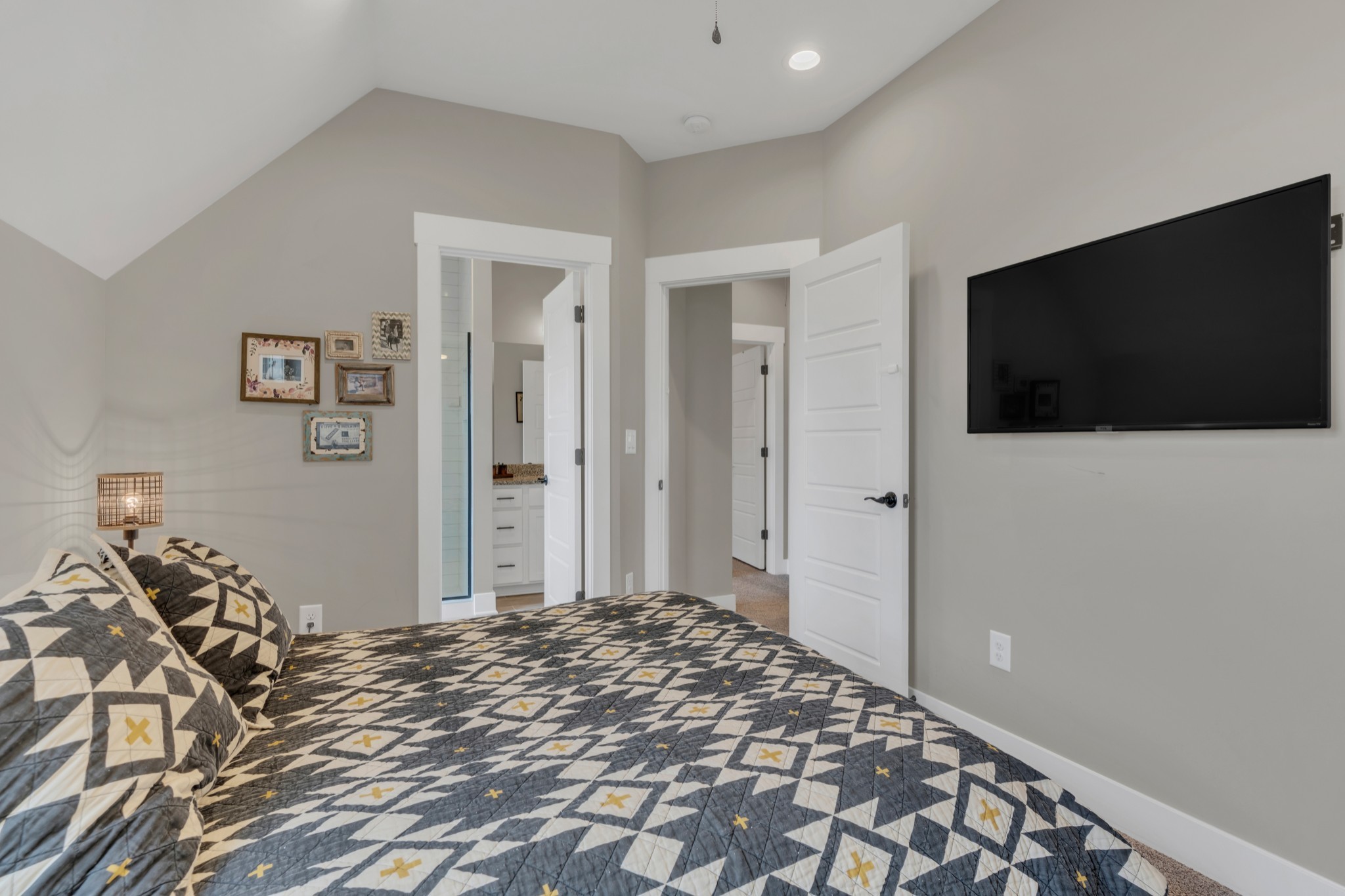 5228 Cross Plains Road White House, TN 37188 - Photo 30 of 57