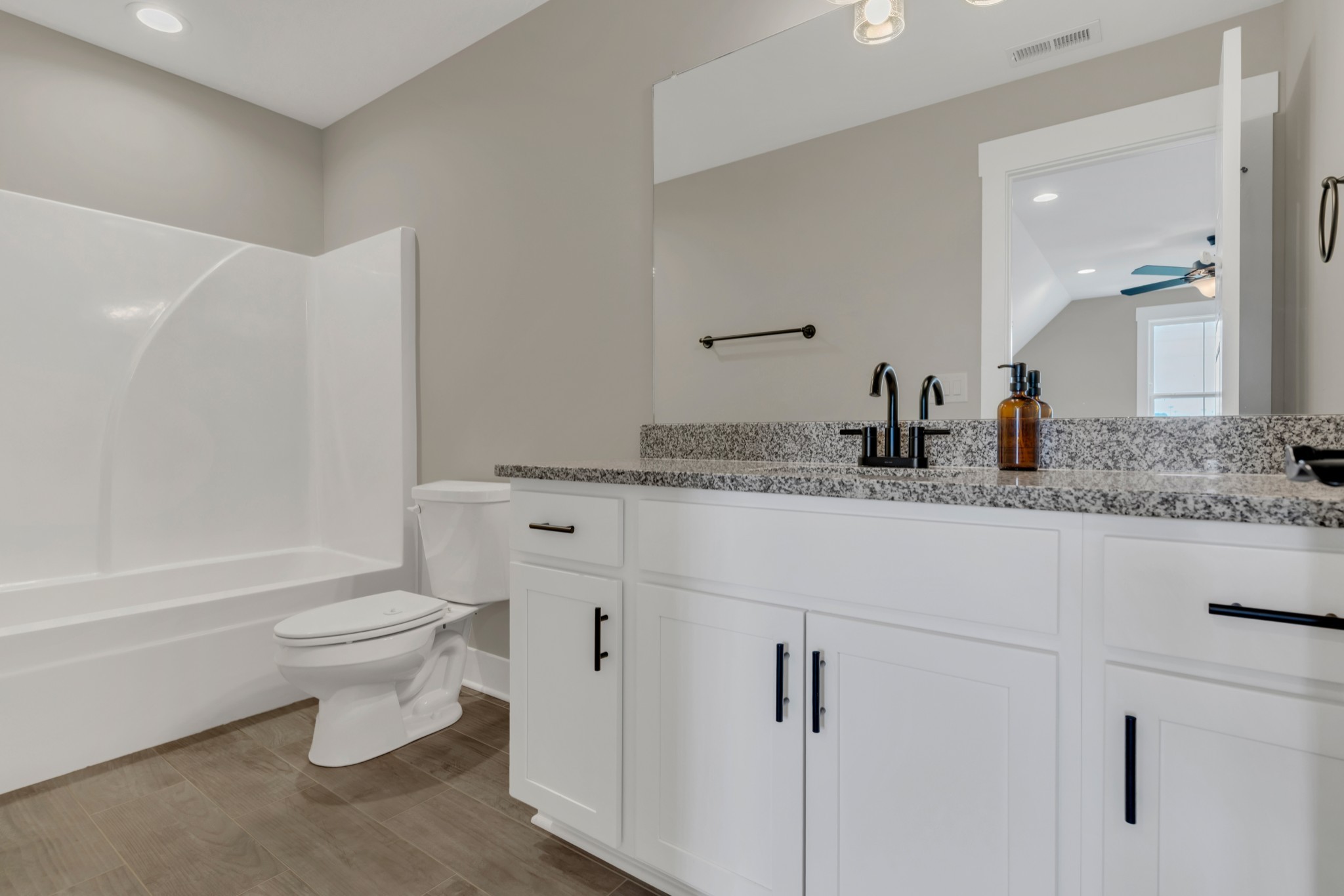 5228 Cross Plains Road White House, TN 37188 - Photo 38 of 57