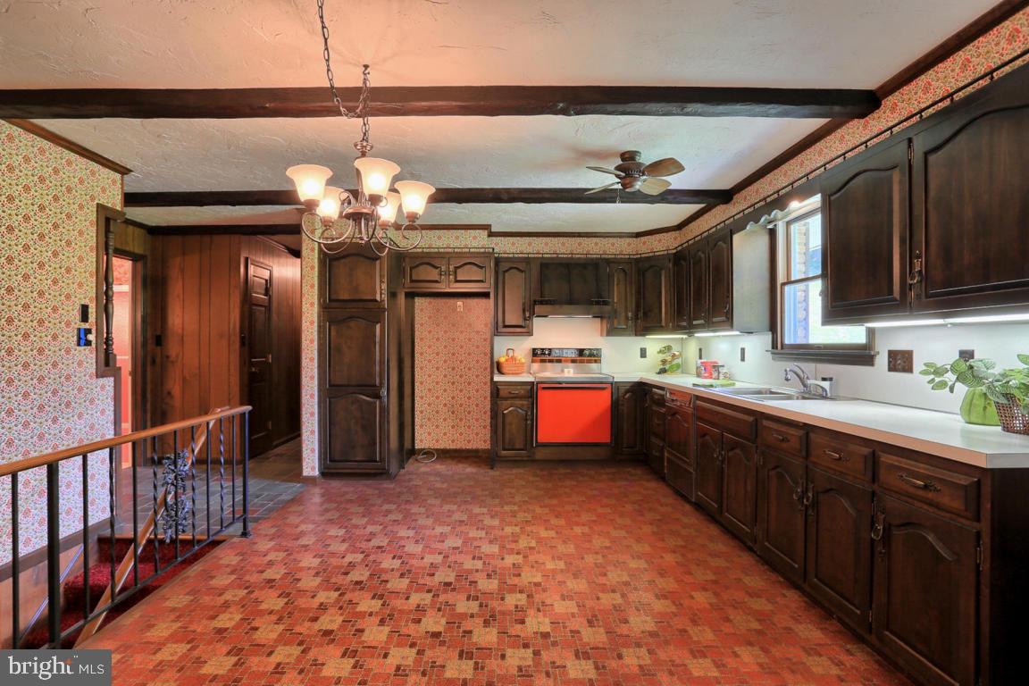 245 Rawlinsville Road Willow Street, PA 17584 - Photo 8 of 26 Gallery Image 8