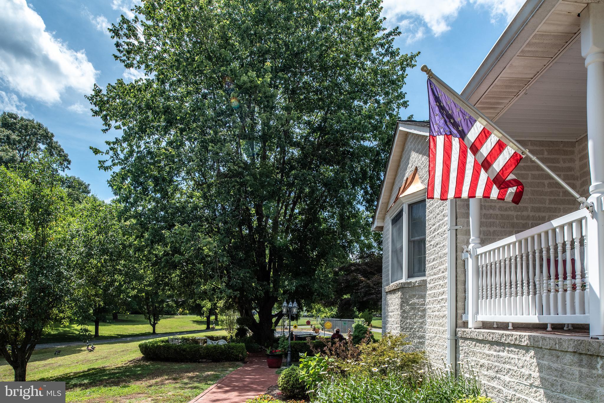 9137 Dahlgren Road King George, VA 22485 - Photo 7 of 77 Gallery Image 7