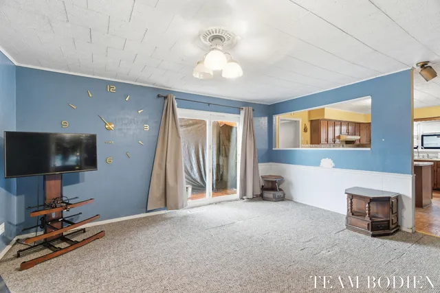 $139,900 | 42658 82nd Avenue, Decatur, MI 49045