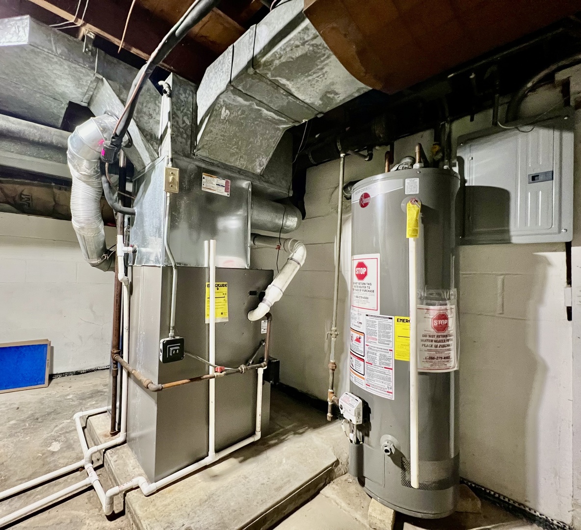 3437 Scott Street Franklin Park, IL 60131 - Photo 32 of 44 a utility room with dryer and washer
