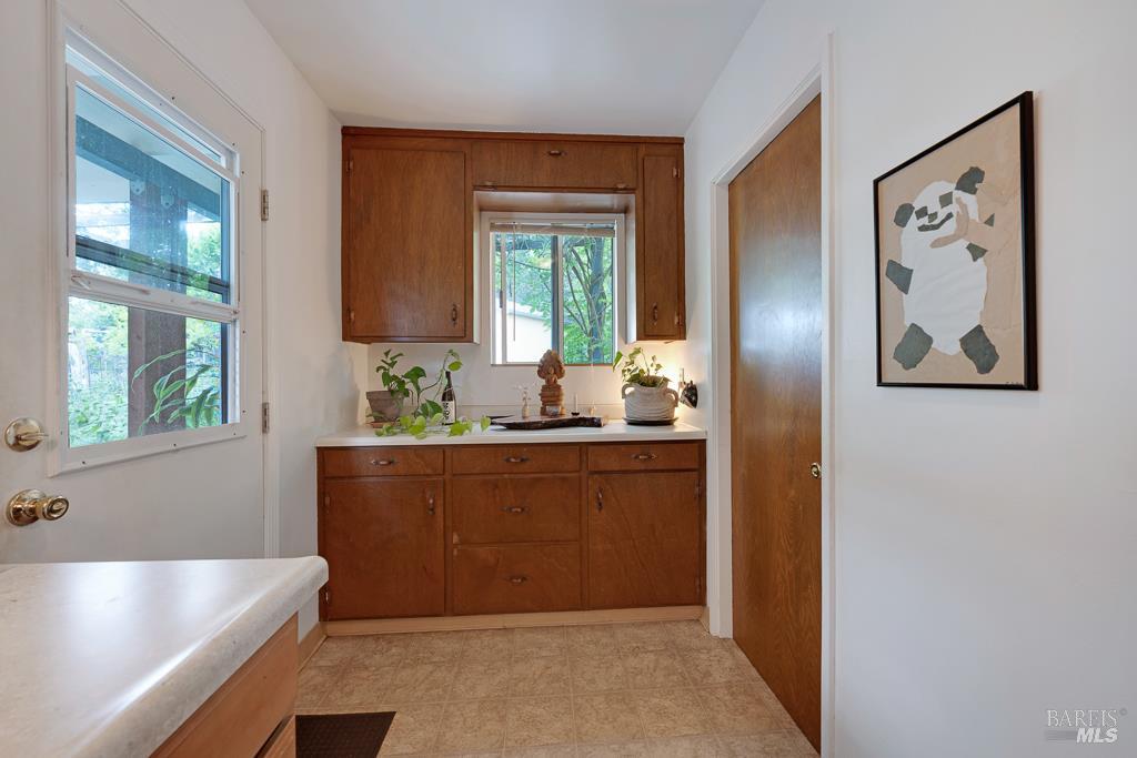 4542 Thomas Road Sebastopol, CA 95472 - Photo 47 of 60 a room with window and painting on the wall