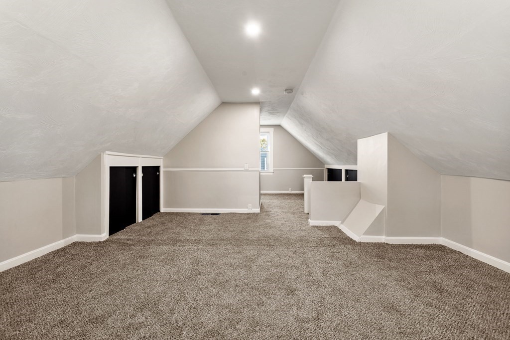 10 Hampton Street Saugus, MA 01906 - Photo 19 of 23