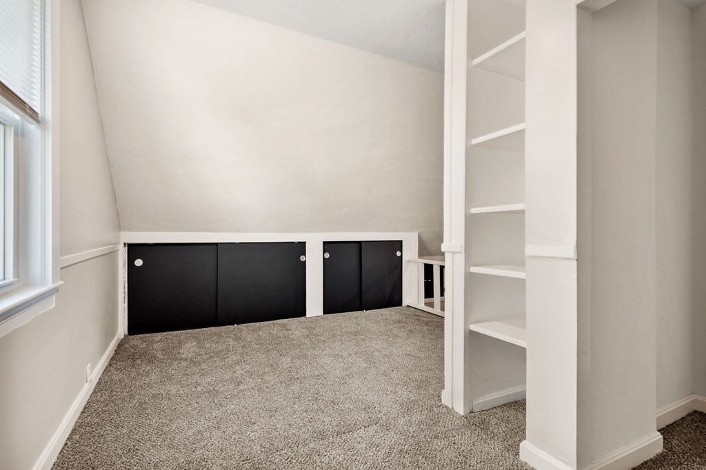 10 Hampton Street Saugus, MA 01906 - Photo 20 of 23