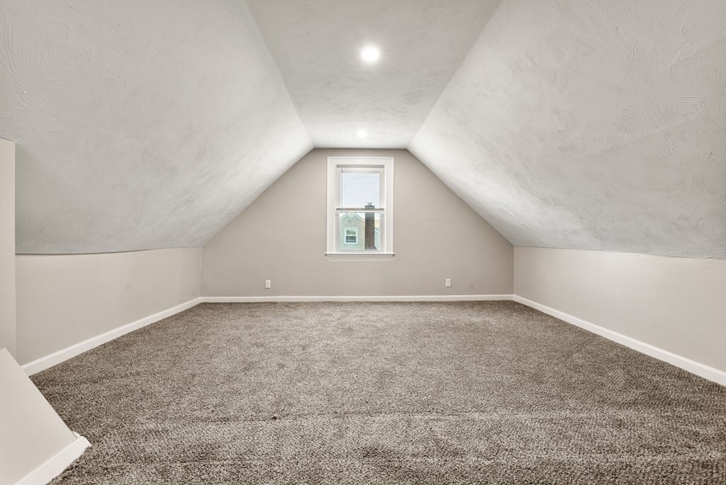 10 Hampton Street Saugus, MA 01906 - Photo 21 of 23