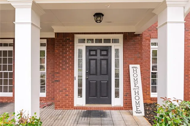 $724,900 | 12595 Huntington Trace, Alpharetta, GA 30005