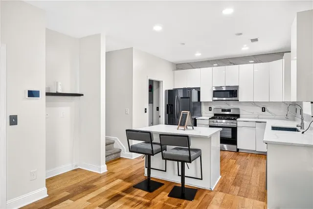 $724,900 | 12595 Huntington Trace, Alpharetta, GA 30005