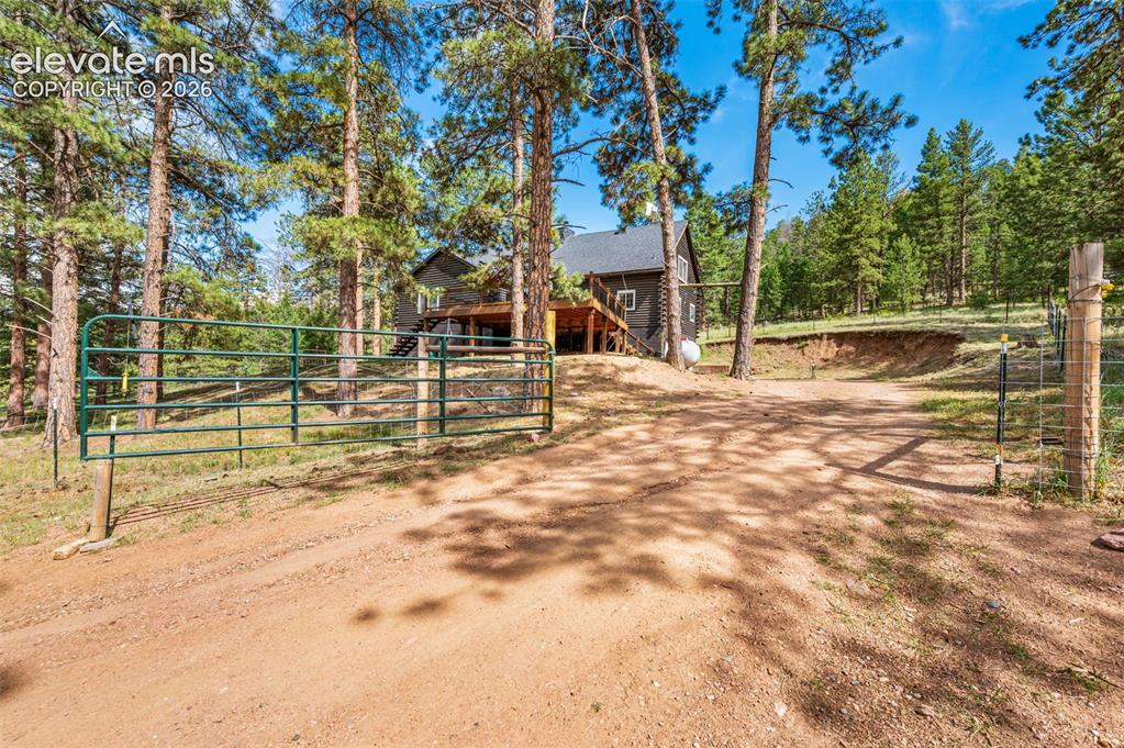 986 Apache Road Florissant, CO 80816 - Photo 43 of 50