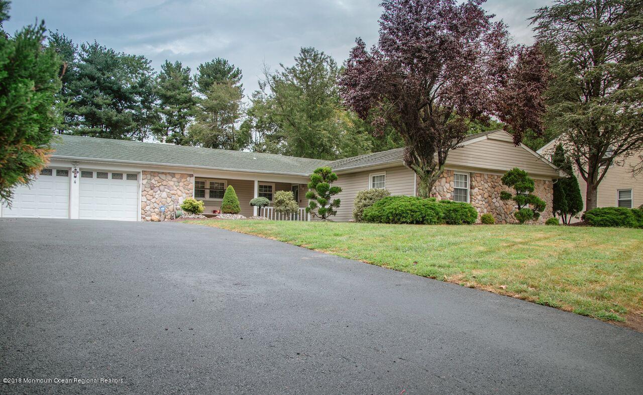 4 Brandon Road Marlboro, NJ 07746 - Photo 2 of 30 CIatBYRA.jpeg