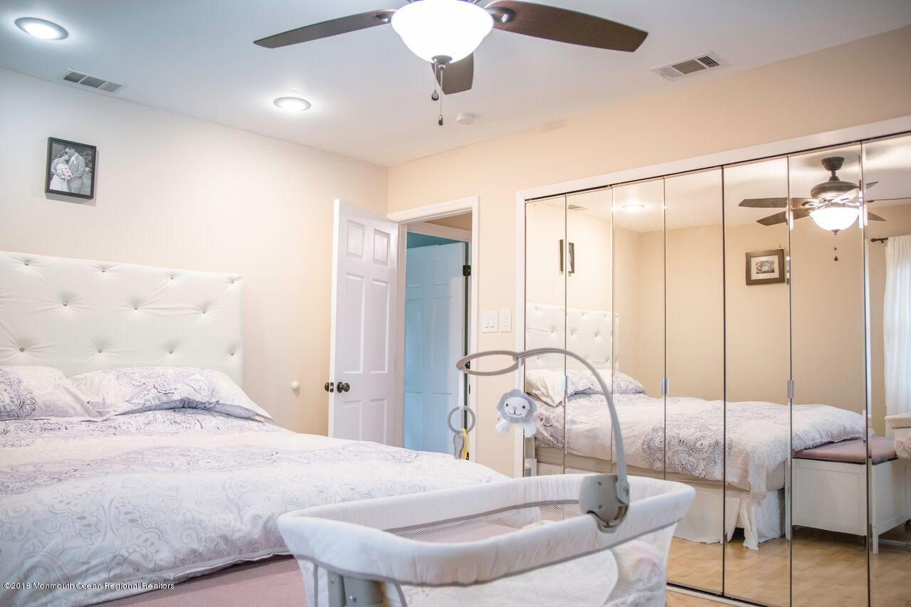 4 Brandon Road Marlboro, NJ 07746 - Photo 21 of 30 A1ymZMGQ.jpeg