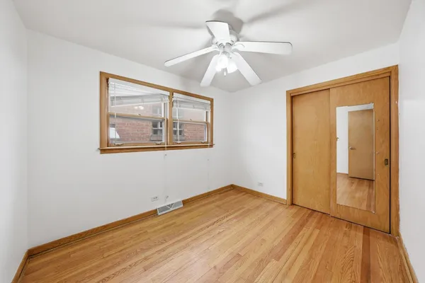 $324,900 | 3701 West 80th Street, Chicago, IL 60652