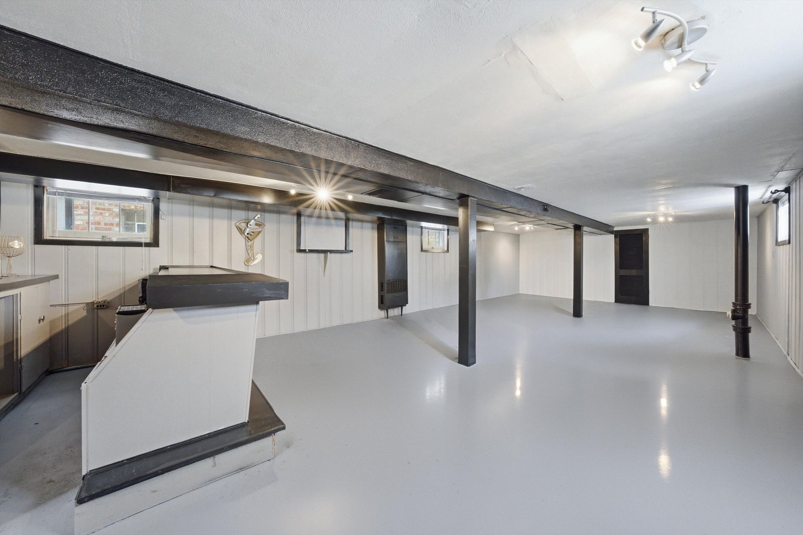 3701 West 80th Street Chicago, IL 60652 - Photo 20 of 34 a view of a livingroom with furniture and staircase