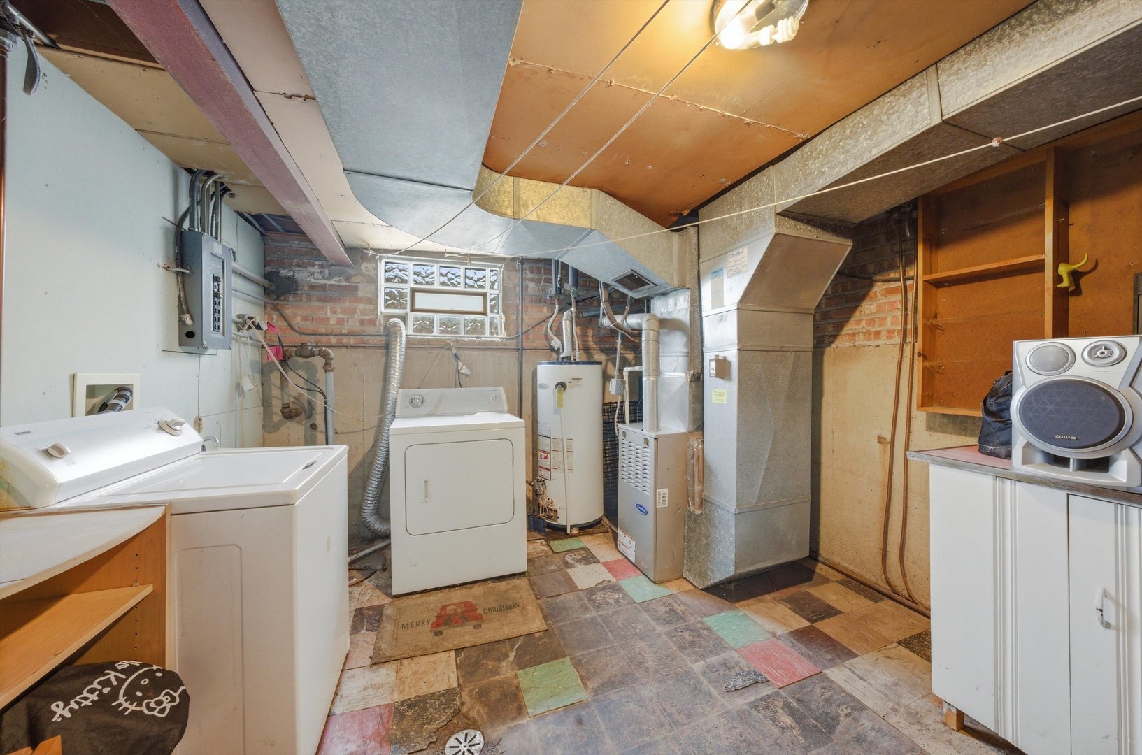 3701 West 80th Street Chicago, IL 60652 - Photo 22 of 34 a utility room with dryer and washer