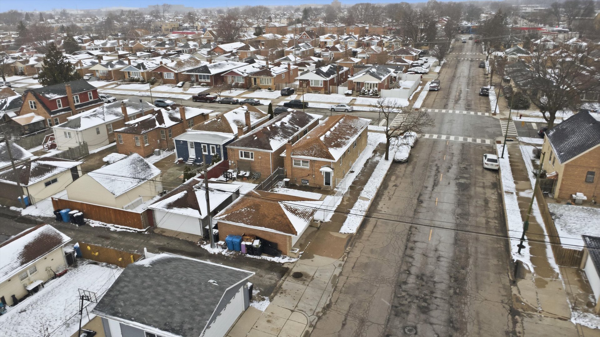 3701 West 80th Street Chicago, IL 60652 - Photo 31 of 34 an aerial view of residential houses with city view