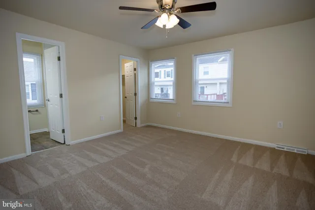 $2,442 | 8343 Irongate Way, Manassas, VA 20109
