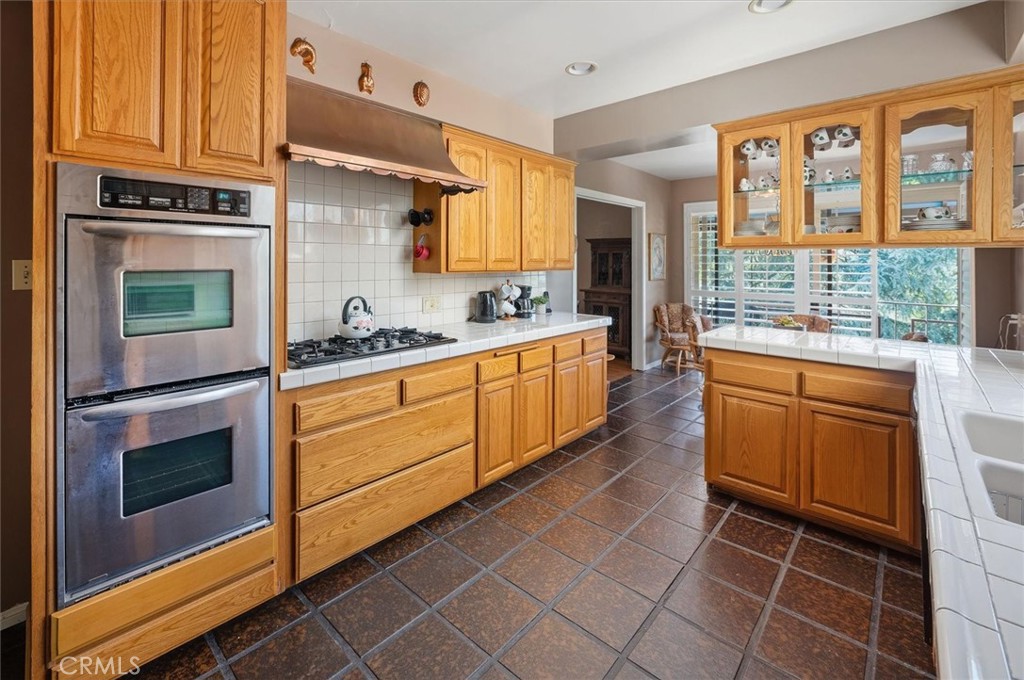 3342 Dunsmere Road Glendale, CA 91206 - Photo 11 of 39