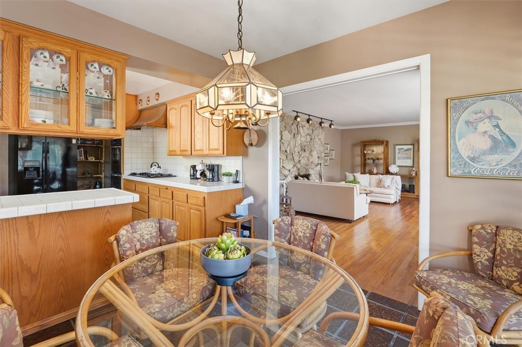 3342 Dunsmere Road Glendale, CA 91206 - Photo 14 of 39