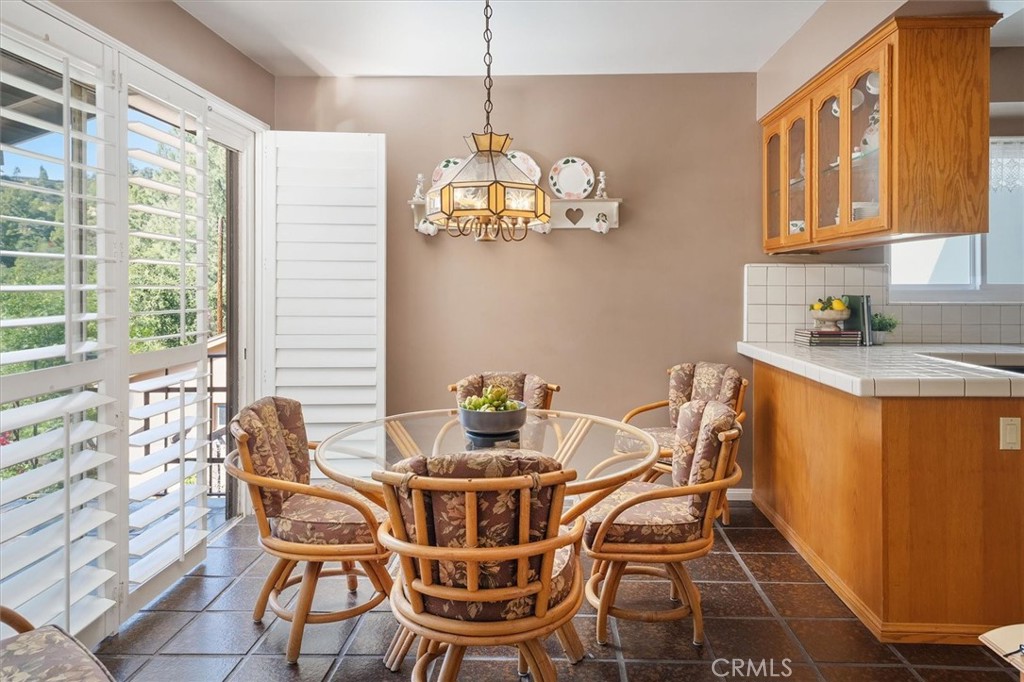 3342 Dunsmere Road Glendale, CA 91206 - Photo 15 of 39