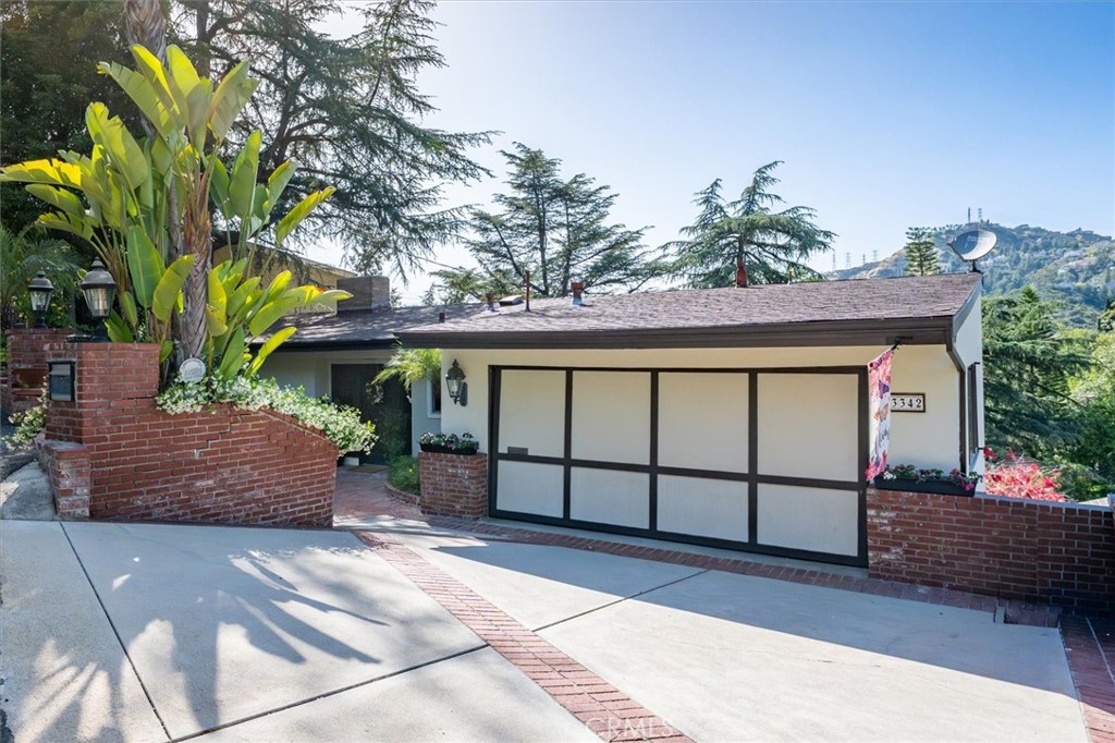 3342 Dunsmere Road Glendale, CA 91206 - Photo 26 of 39